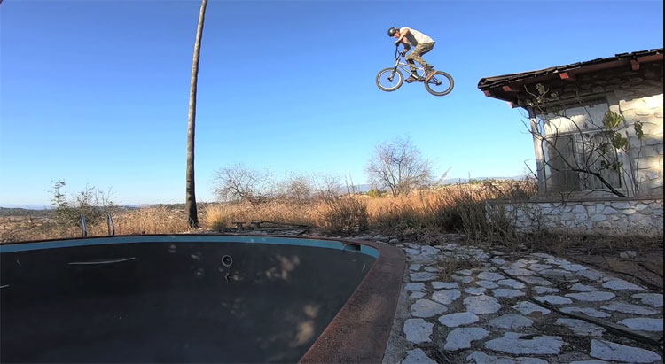 Wook Pools BMX video