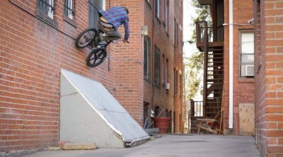 Call Somebody Promo BMX video