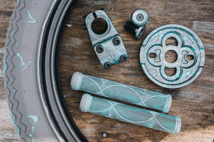 Subrosa Brand Drip Teal Colorway