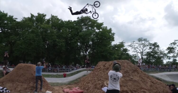 Brawlin At The Belmar BMX