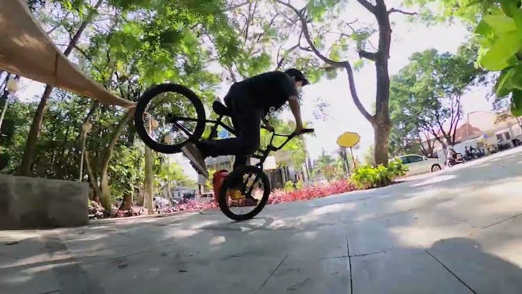 Arya Dipta Harsa BMX video