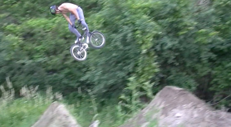 Vargaland Trails Session BMX