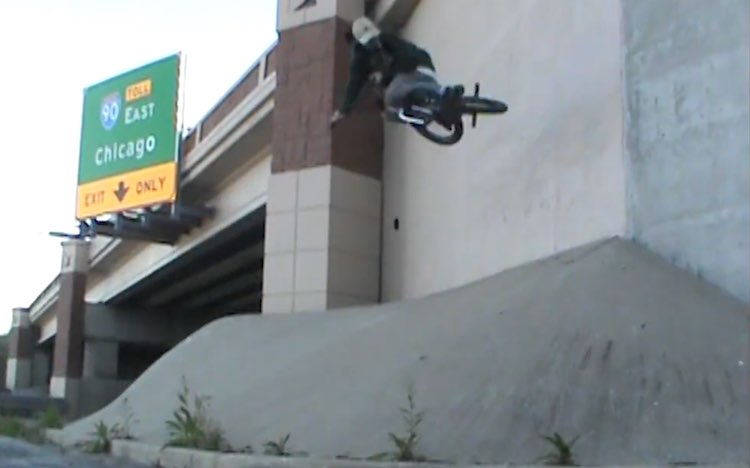 Let's Roast Cycles VX1 BMX video