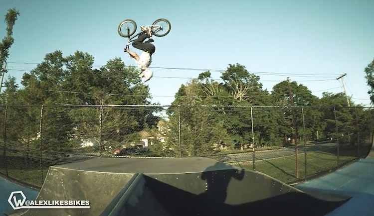 Alex Rivas Light Work BMX video