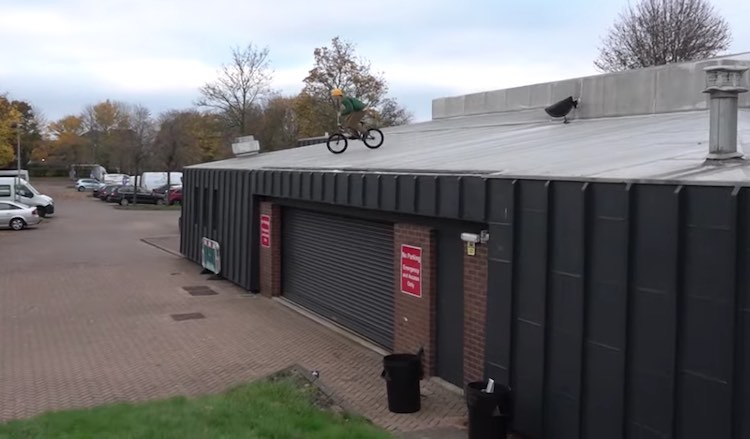 Dan Banks Primary Stunts BMX video