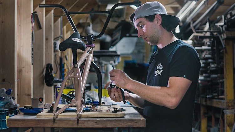 Stuart Gibson Dream BMX Bike Build video