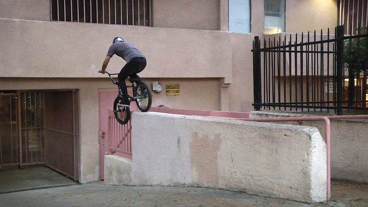 Justin Shorty Aangles BMX video