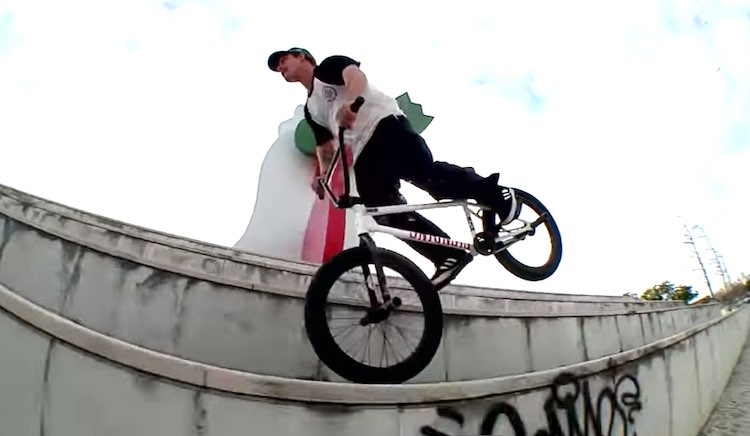 Primo Mati Lasgoity Welcome BMX video