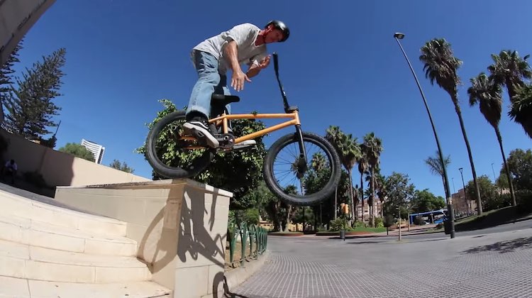 Street Life El Bombas BMX video