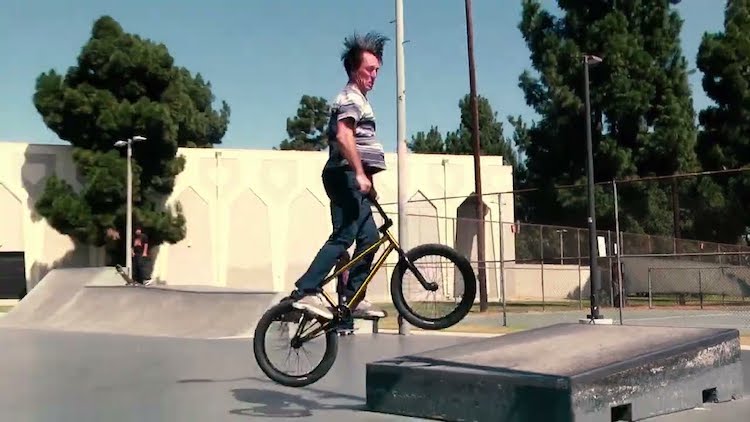 Silverado Roll BMX video